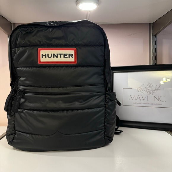 SOLD// HUNTER ORIGINAL PUFFER  Backpack - Picture 2 of 10